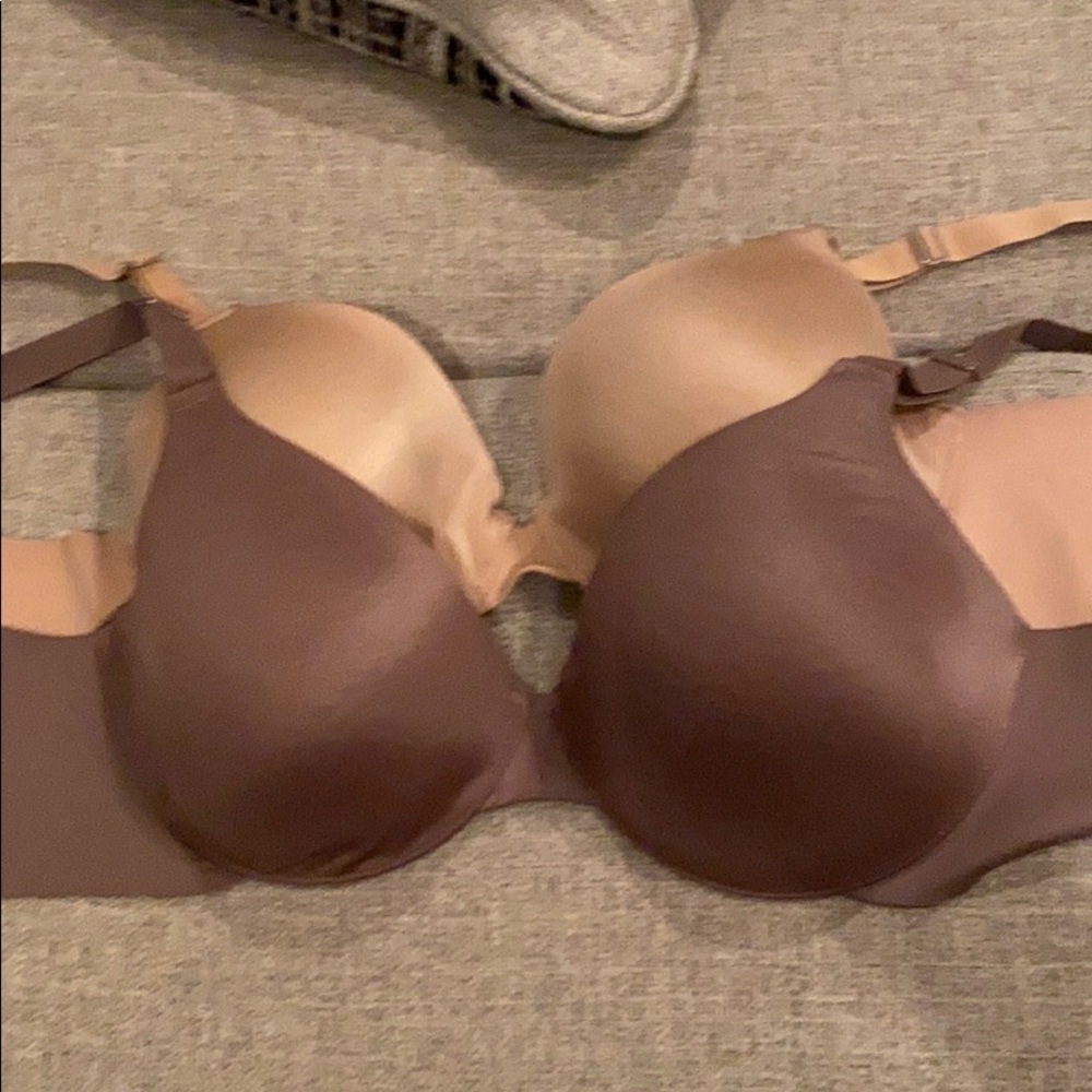 Gently worn a total of 2 bras
